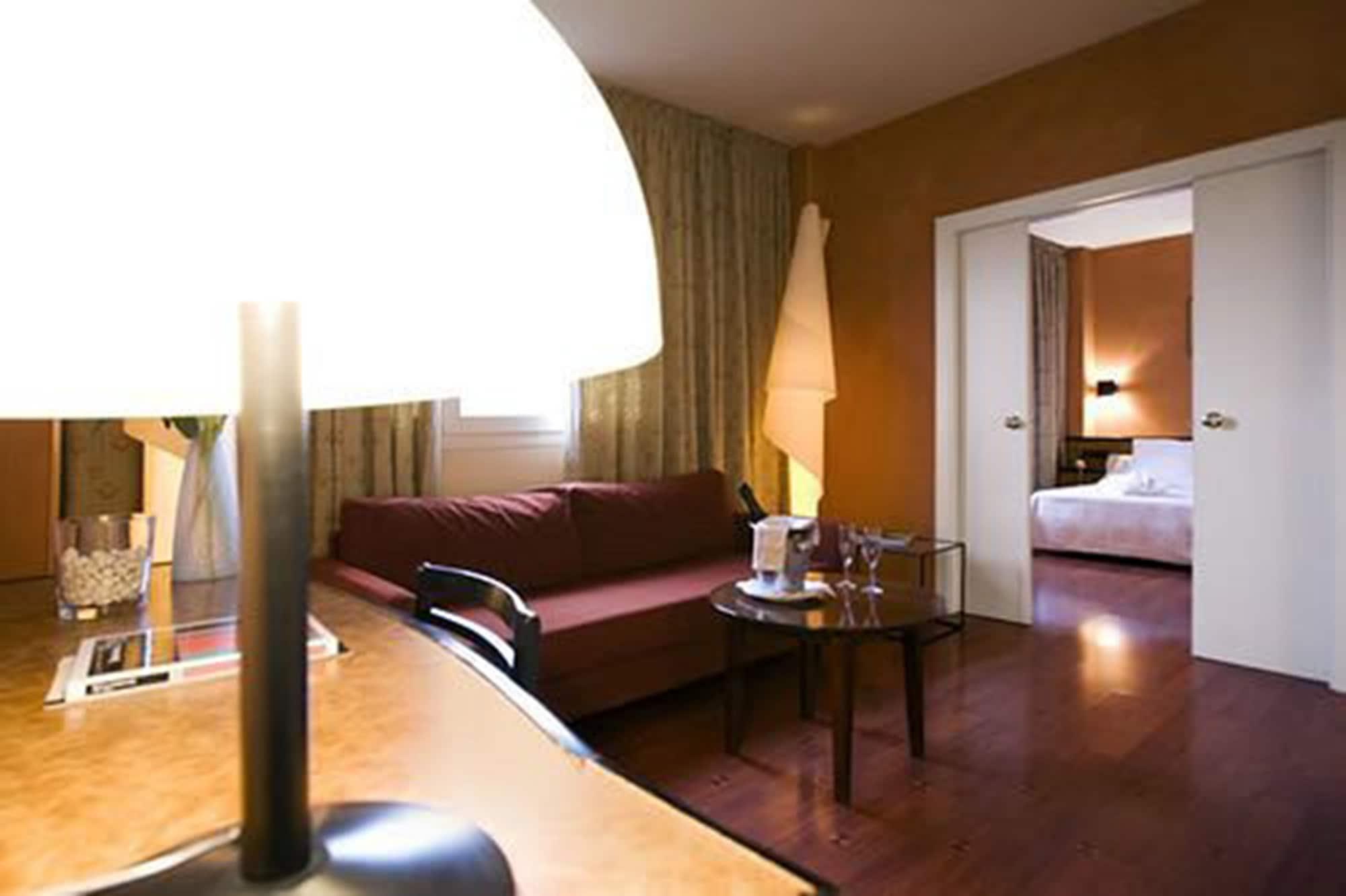 Hotel Air Penedes Вилафранка дел Пенедес Стая снимка