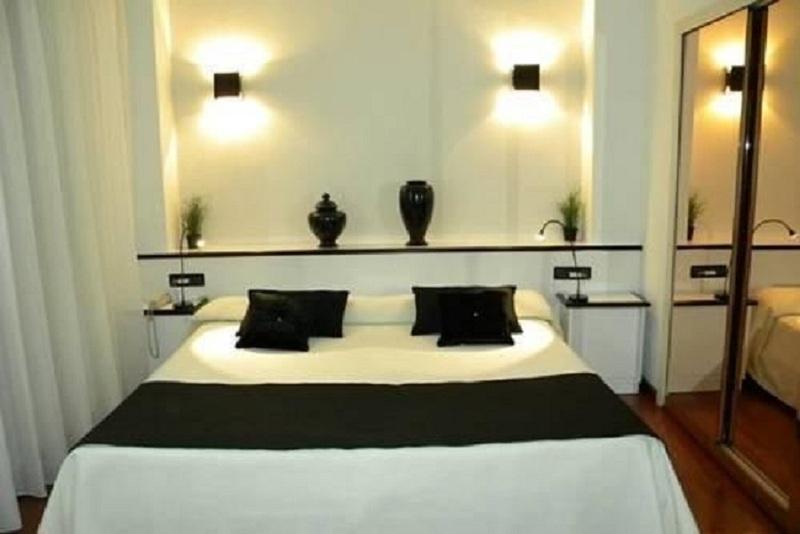 Hotel Air Penedes Вилафранка дел Пенедес Екстериор снимка